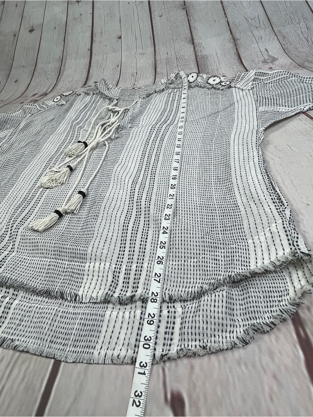 JOHNNY WAS boho tassel tie white & black embroidered cotton tunic top, size L - Picture 13 of 15
